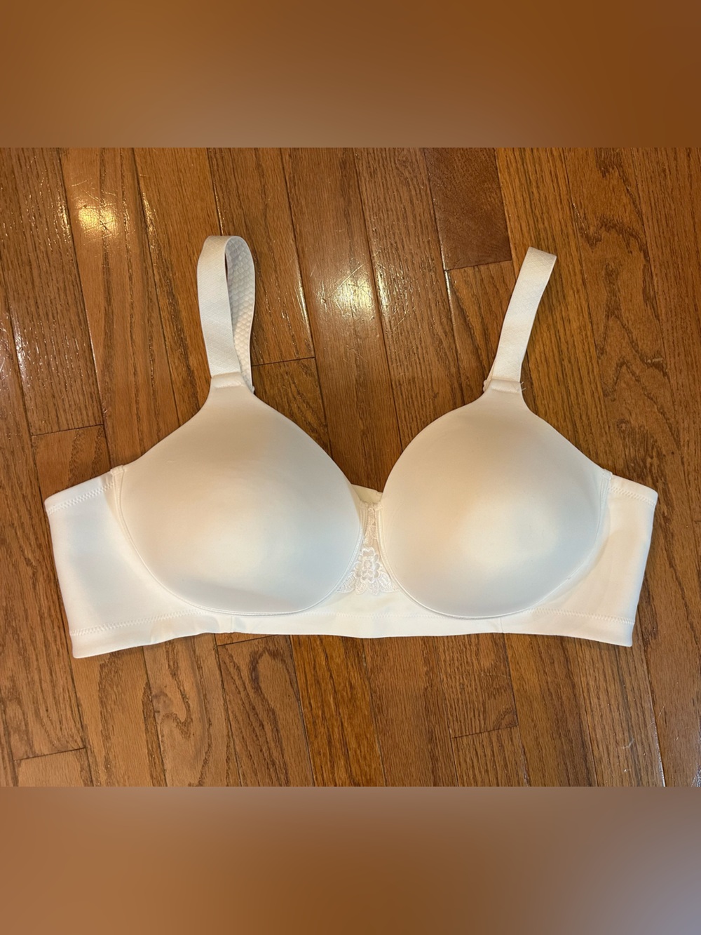 Vanity Fair 44C white bra wireless 71380